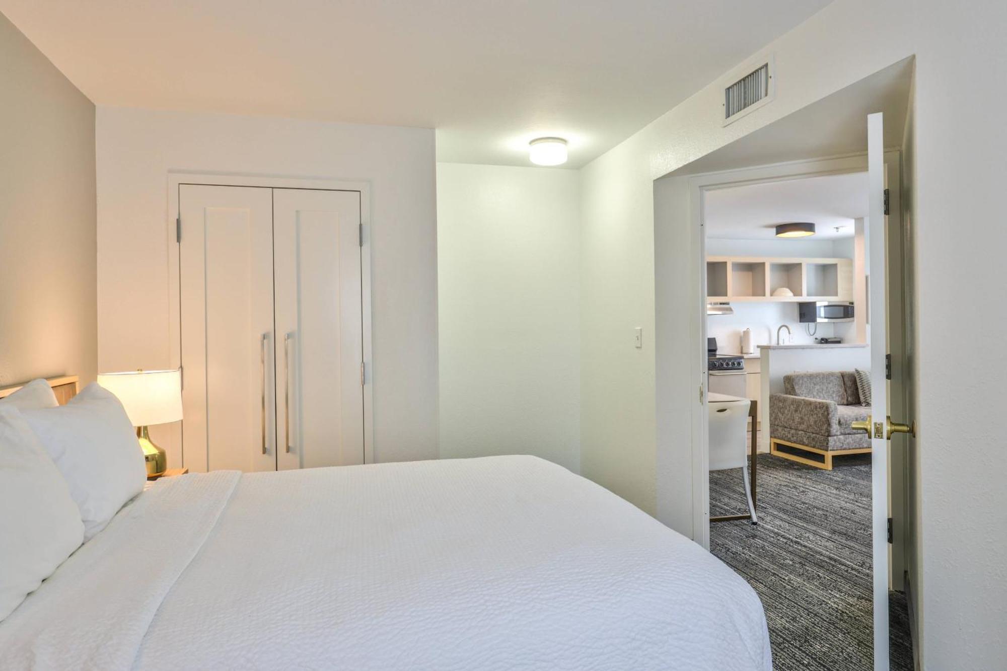 Alluxsuites At 1876, Ascend Hotel Collection Ταλαχάσι Εξωτερικό φωτογραφία