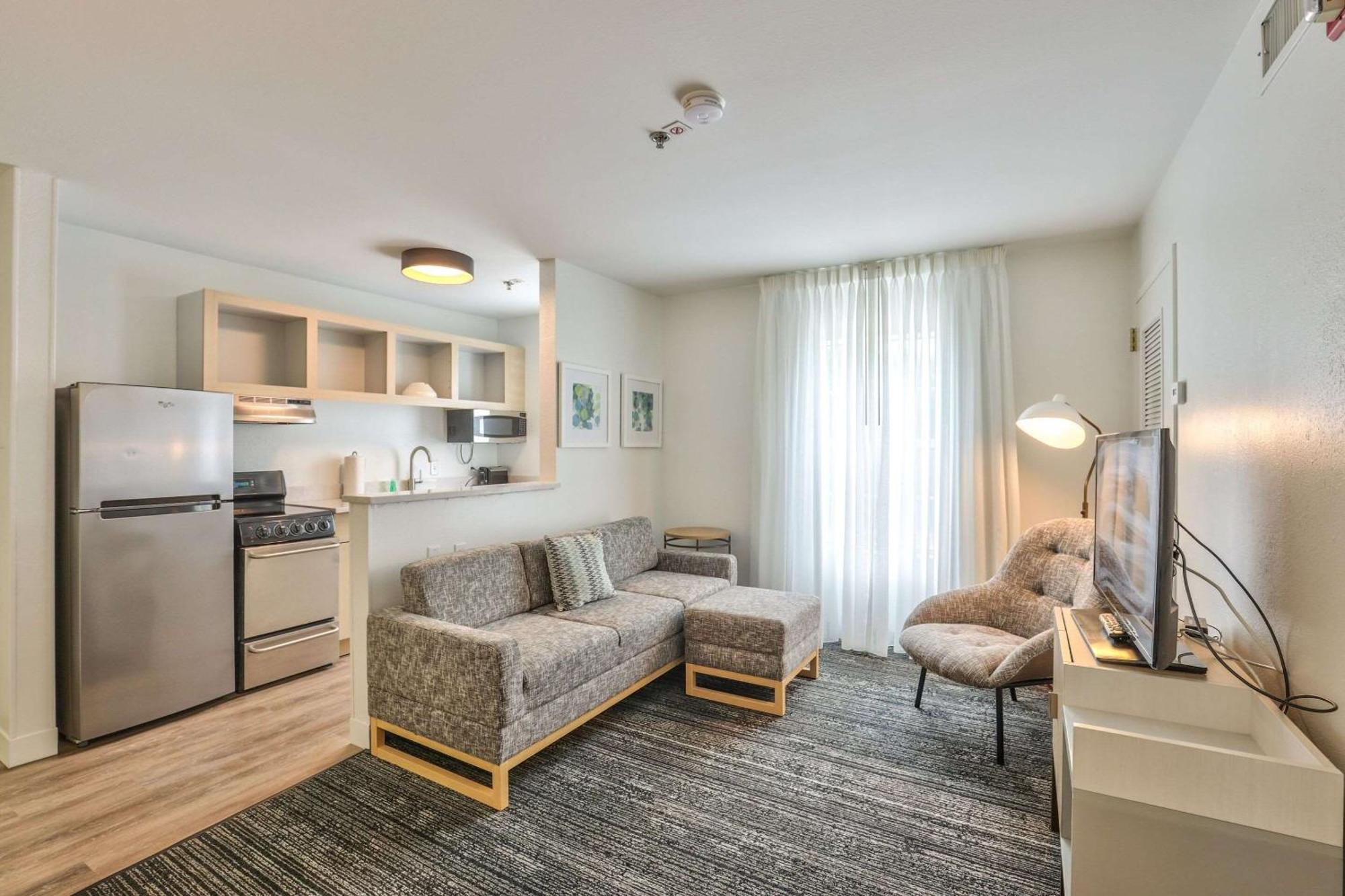 Alluxsuites At 1876, Ascend Hotel Collection Ταλαχάσι Εξωτερικό φωτογραφία